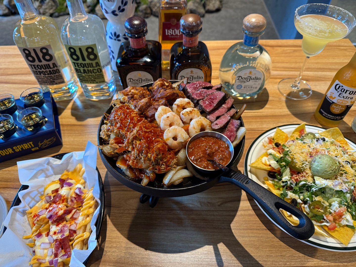Grande Fajita with beef, shrimp and chicken
